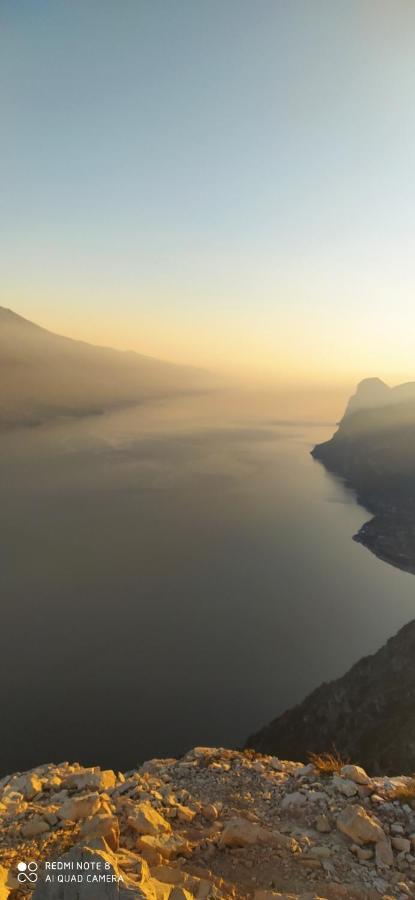 Casavarone Riva del Garda Exterior foto